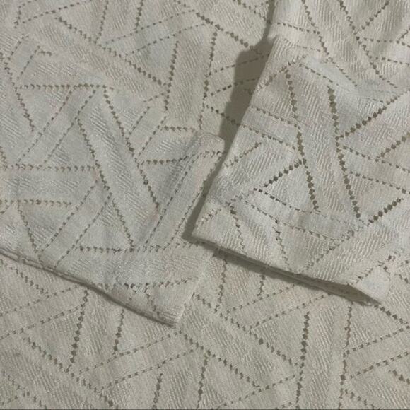 Banana Republic Geo Lace Sweatshirt Cream Size Small - Picture 13 of 13